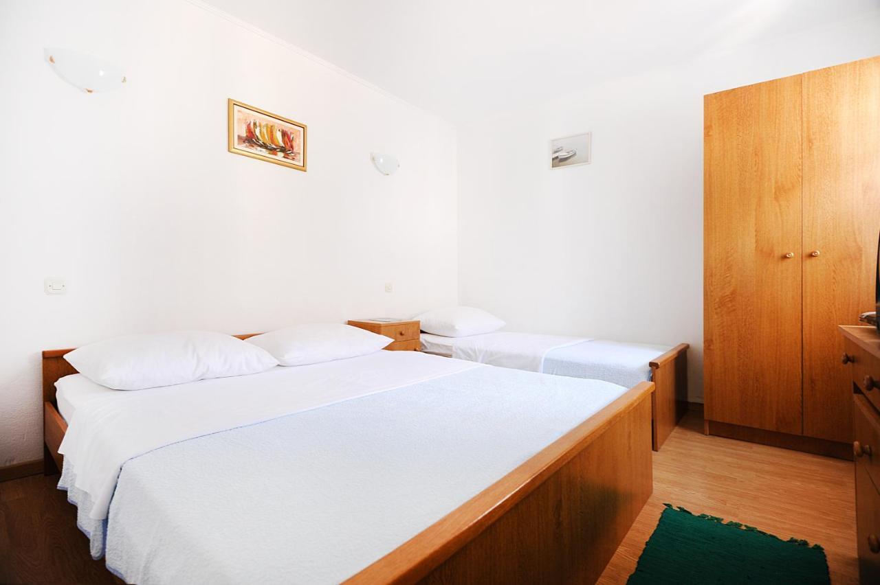 Apartments Rejo Donji Okrug  Екстер'єр фото