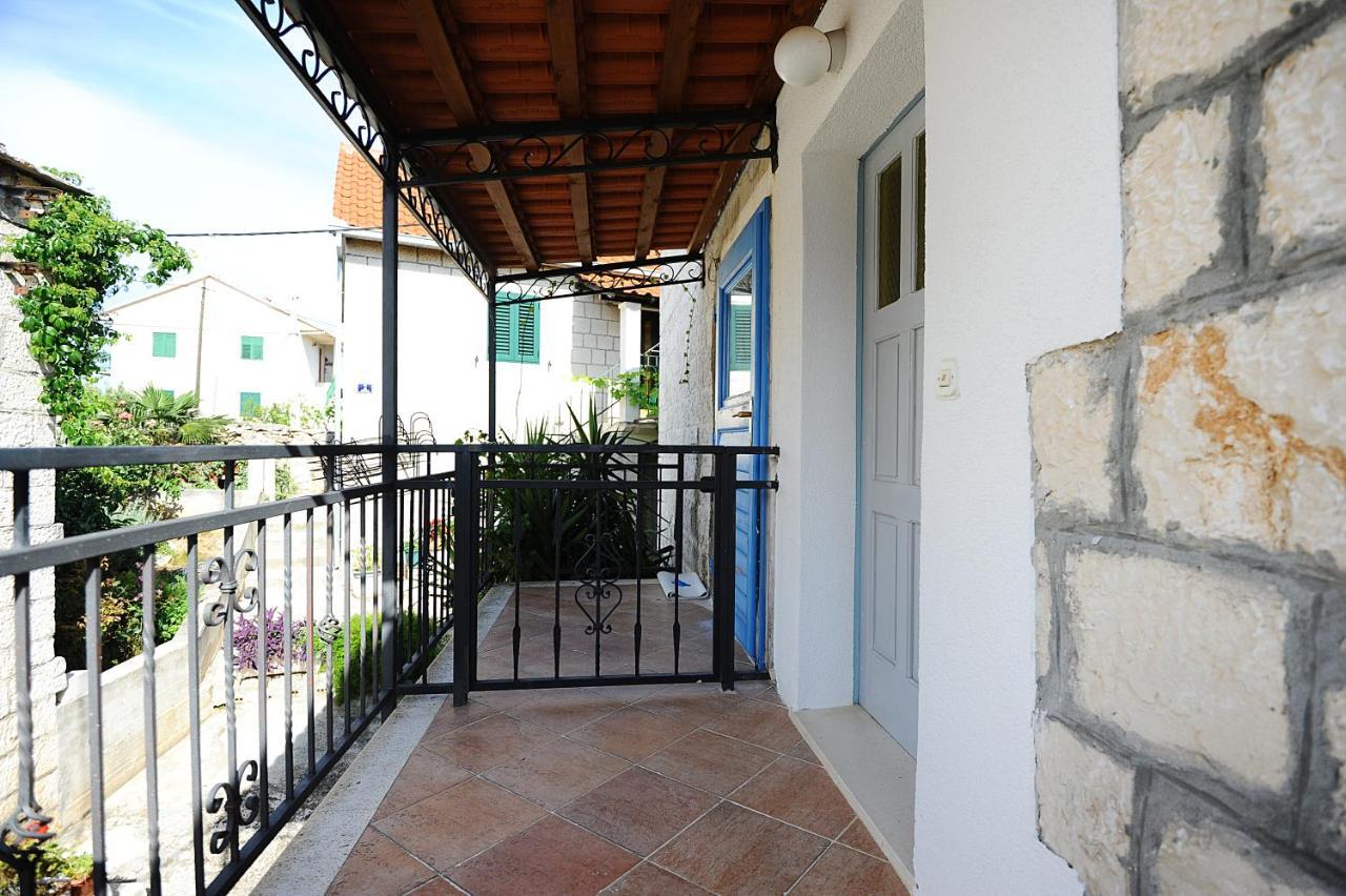 Apartments Rejo Donji Okrug  Екстер'єр фото