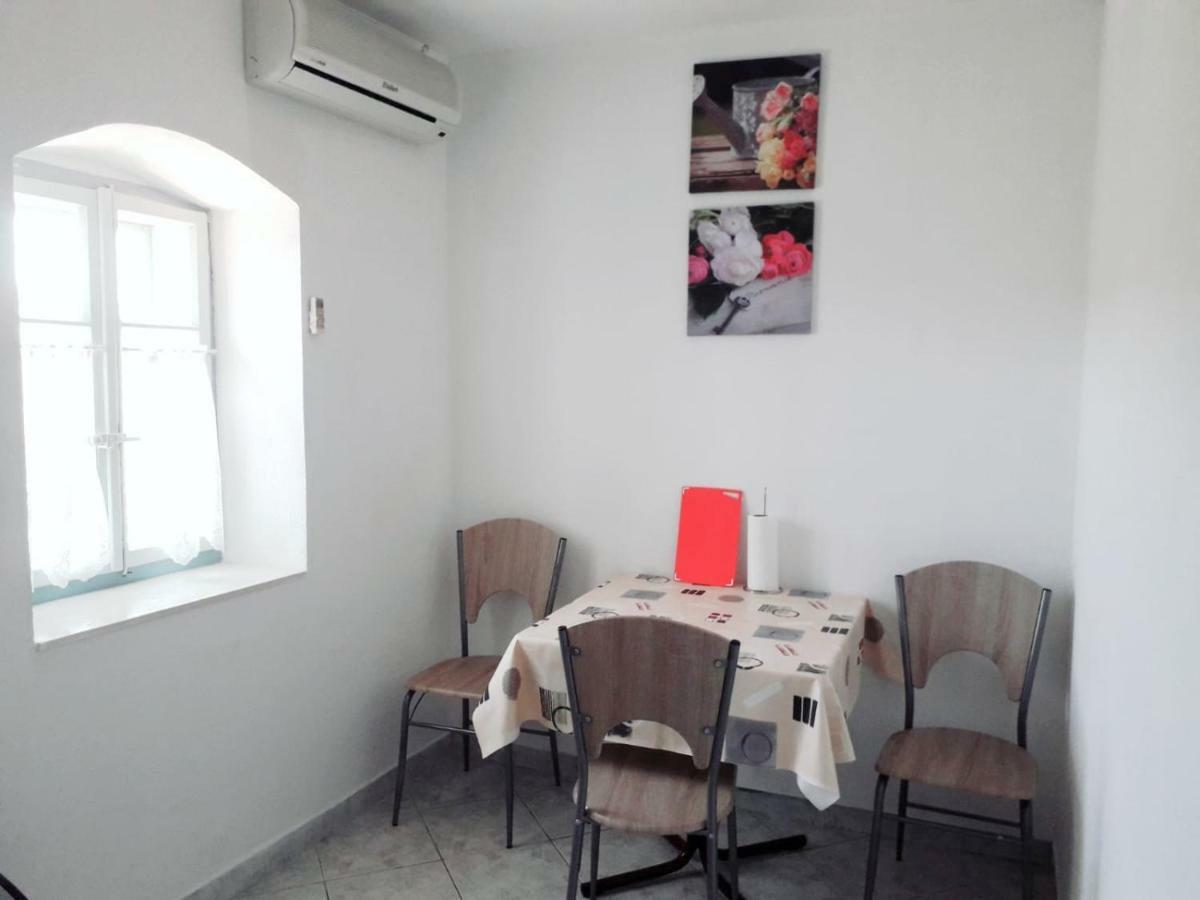 Apartments Rejo Donji Okrug  Екстер'єр фото