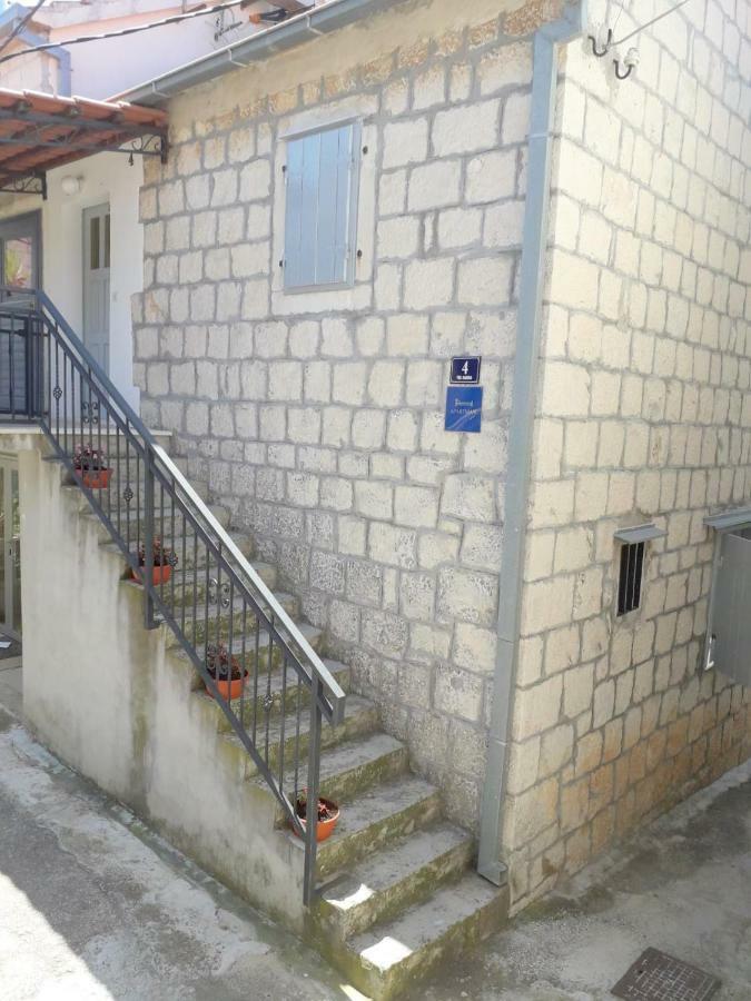 Apartments Rejo Donji Okrug  Екстер'єр фото